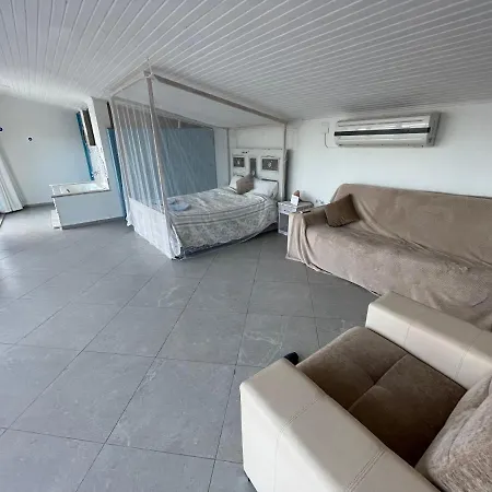 Kaplumba Hotel *